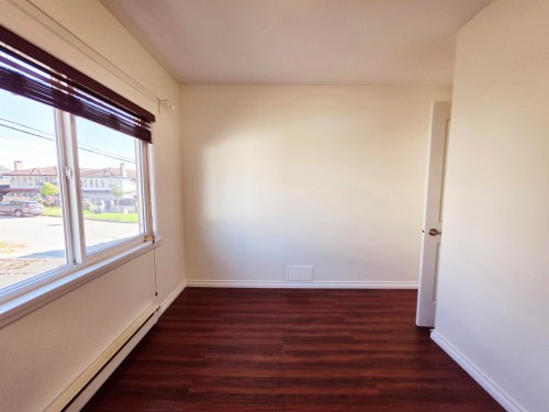 7590 Fraser Street, Vancouver, BC 