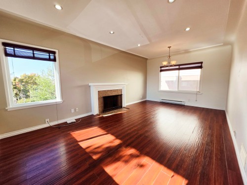 7590 Fraser Street, Vancouver, BC 