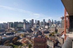 3508-128 Cordova Street W Vancouver, BC V6B 0E6