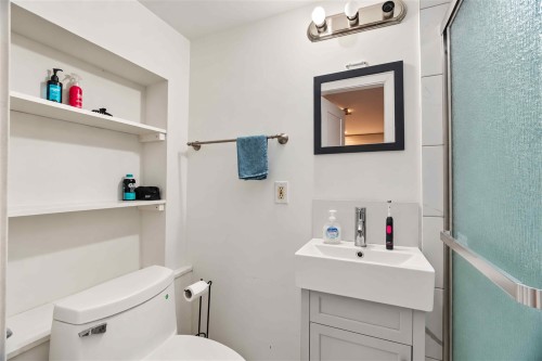 1004 Delestre Avenue, Coquitlam, BC 