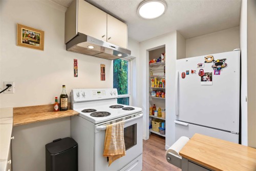 1004 Delestre Avenue, Coquitlam, BC 