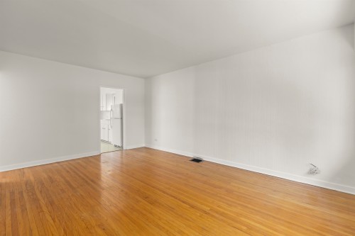 1060 Kelowna Street, Vancouver, BC 