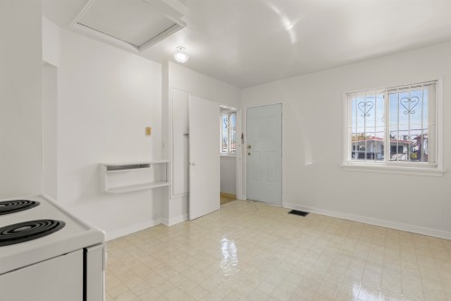 1060 Kelowna Street, Vancouver, BC 