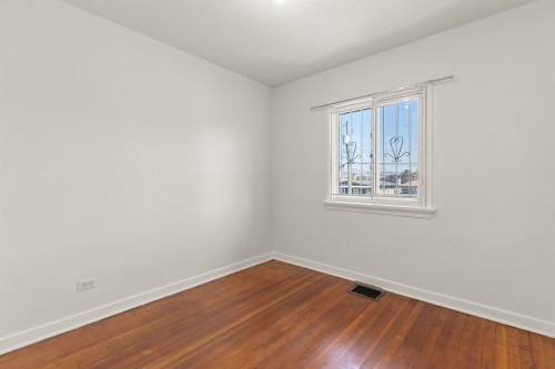 1060 Kelowna Street, Vancouver, BC 