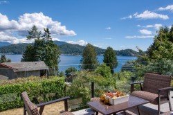 798 Fisher Road Gibsons, BC V0N 1V1