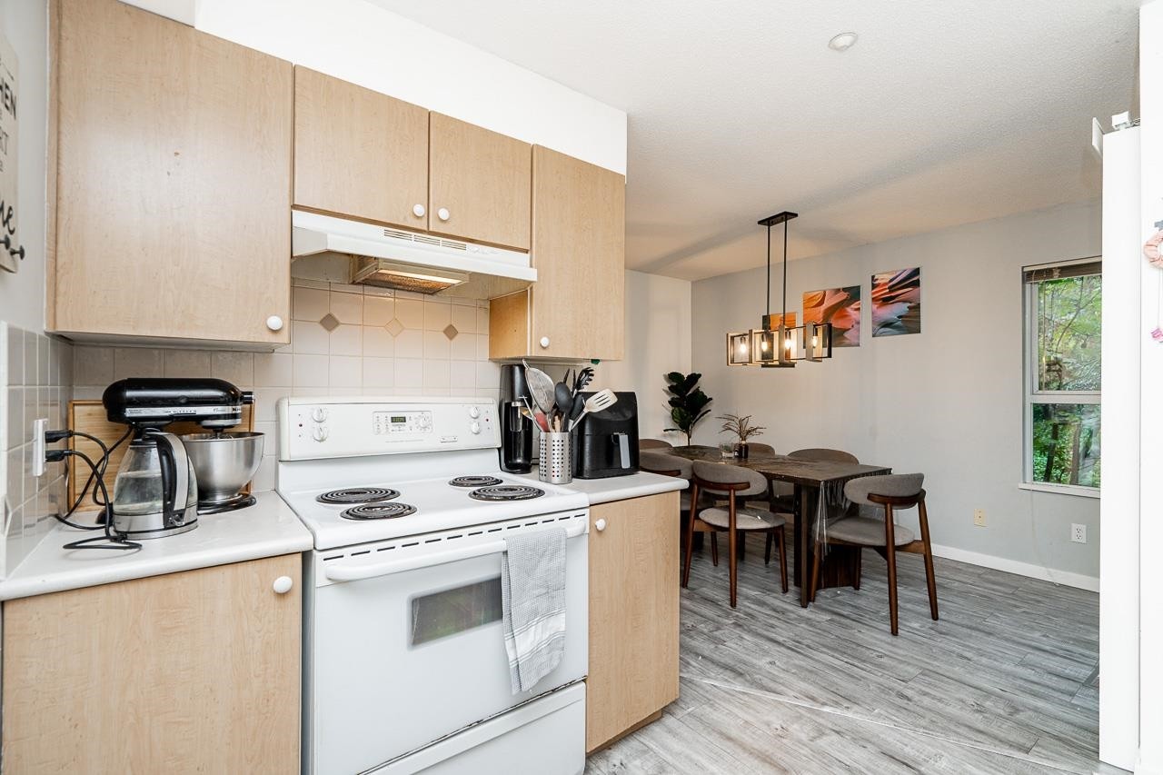 1120 Bennet Drive, Port Coquitlam, BC