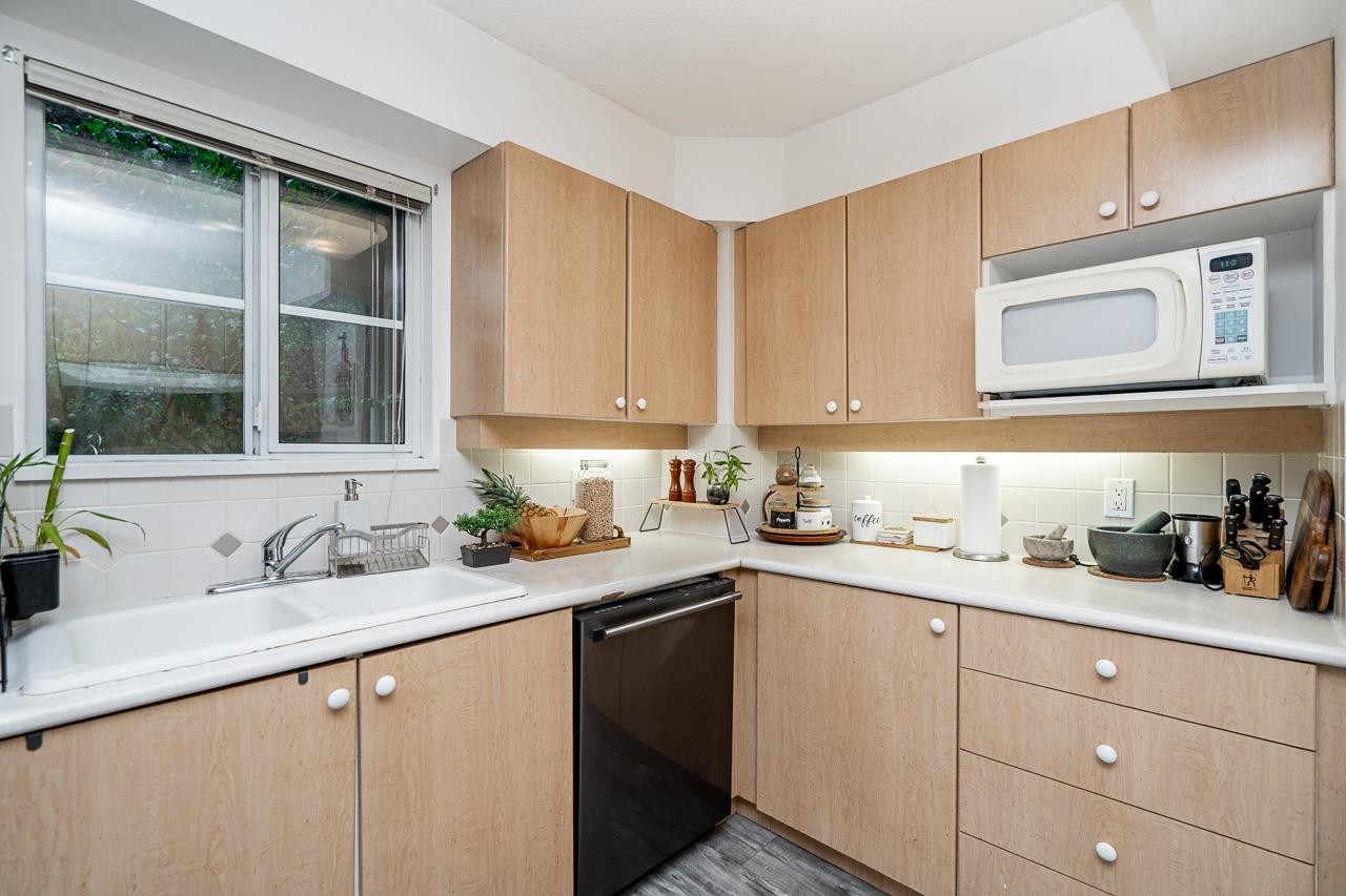 1120 Bennet Drive, Port Coquitlam, BC