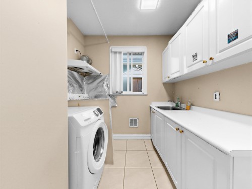 3911 Tinmore Place, Richmond, BC 
