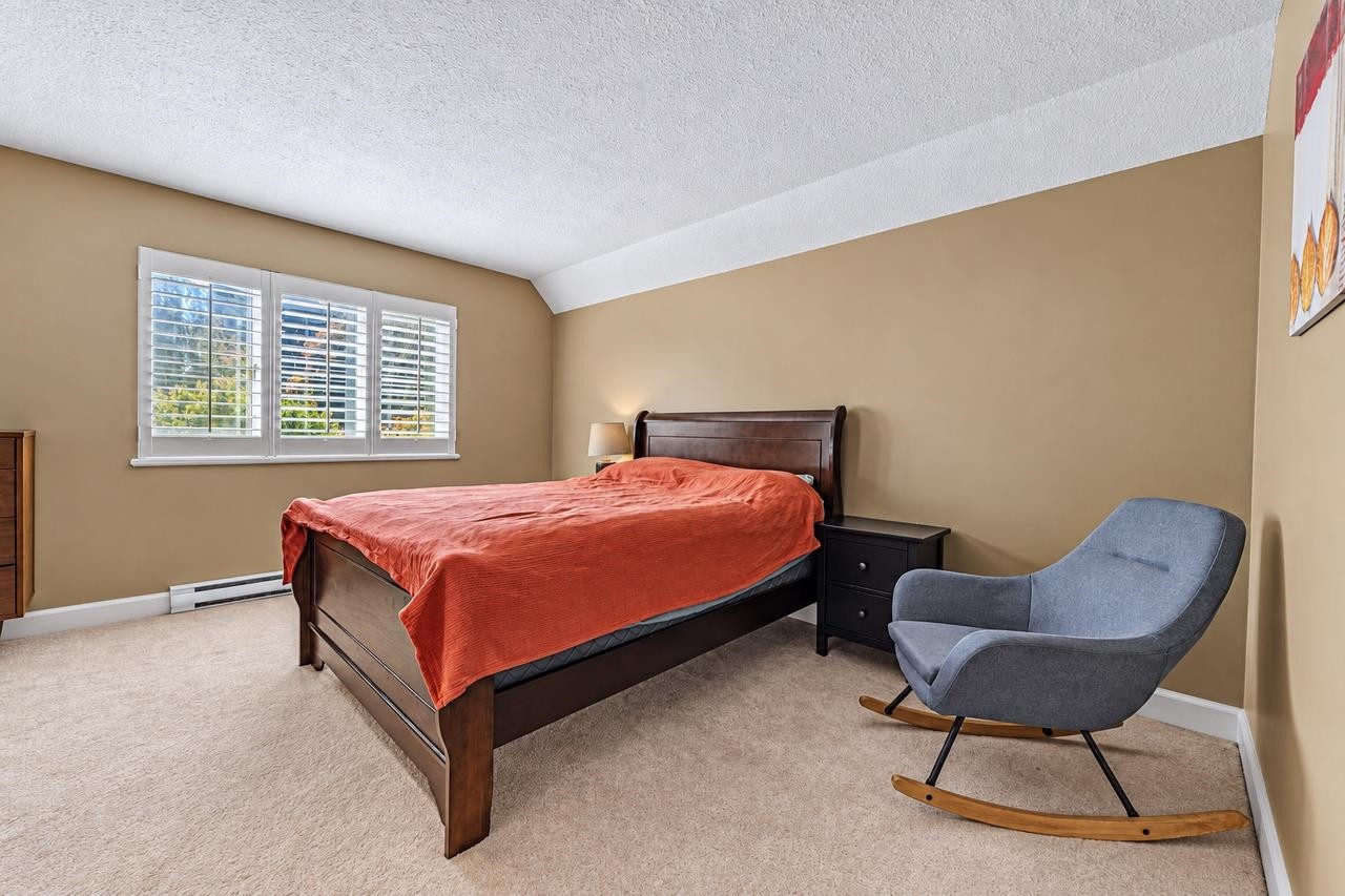 4707 Meadfeild Road, West Vancouver, BC