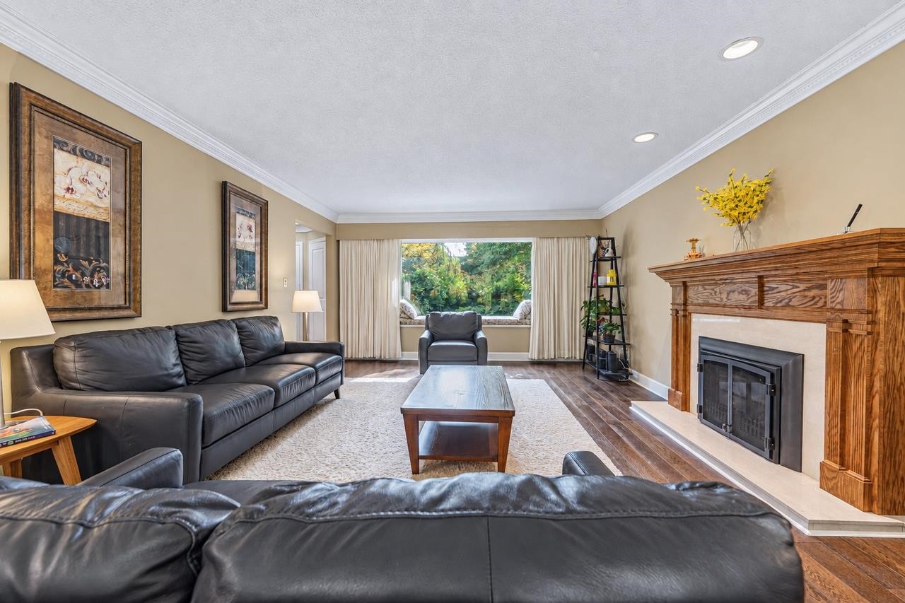 4707 Meadfeild Road, West Vancouver, BC