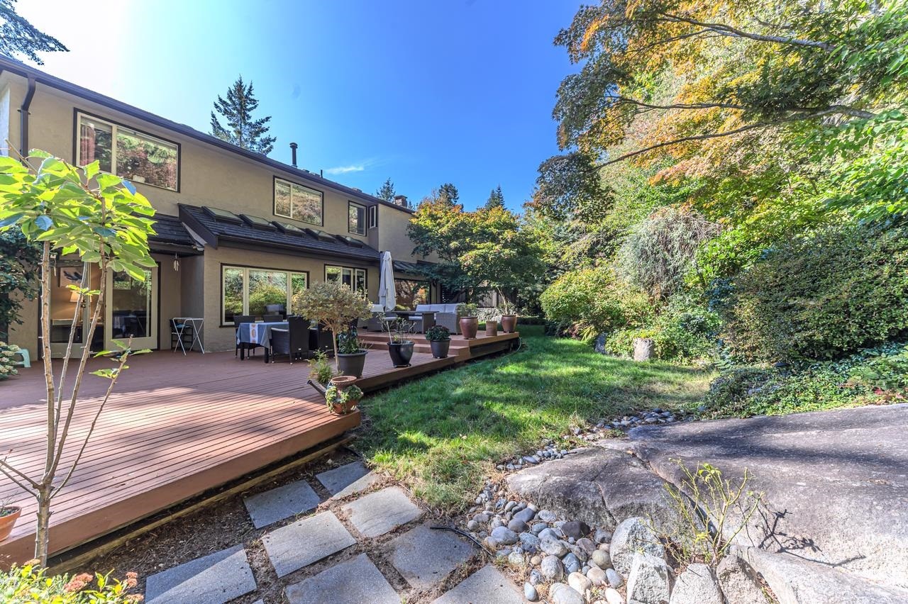 4707 Meadfeild Road, West Vancouver, BC