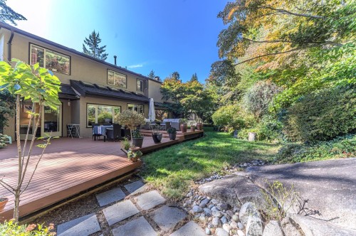 4707 Meadfeild Road, West Vancouver, BC 