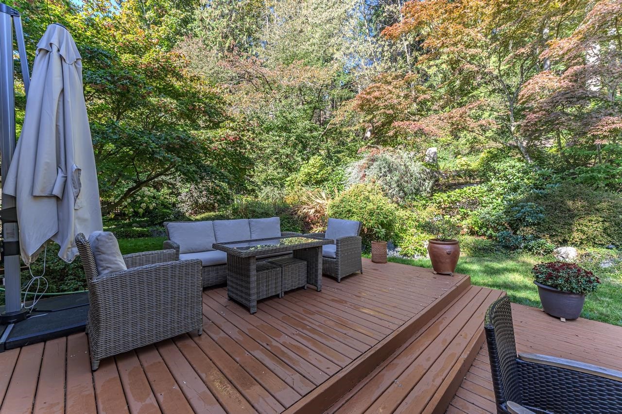 4707 Meadfeild Road, West Vancouver, BC