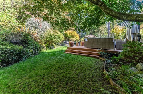 4707 Meadfeild Road, West Vancouver, BC 