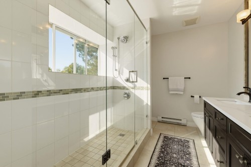 2204 Portside Court, Vancouver, BC 