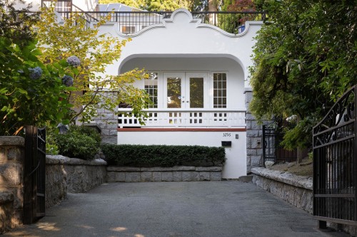3292 Granville Street, Vancouver, BC 