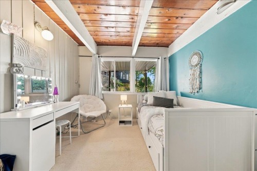 2363 Windridge Drive, North Vancouver, BC 