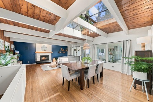 2363 Windridge Drive, North Vancouver, BC 