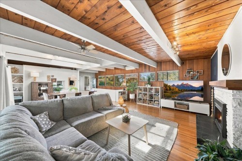 2363 Windridge Drive, North Vancouver, BC 