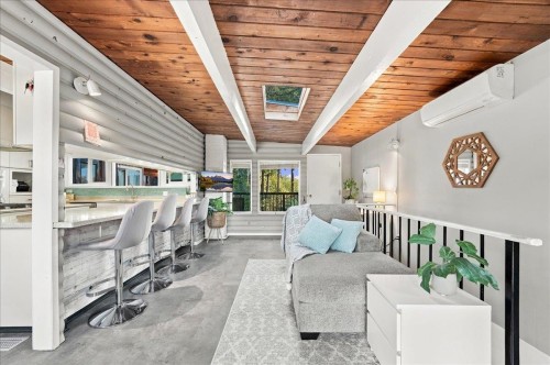 2363 Windridge Drive, North Vancouver, BC 