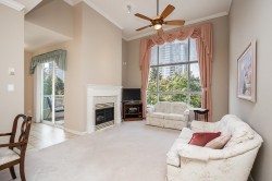 411-3098 Guildford Way  Coquitlam, BC V3B 7W8