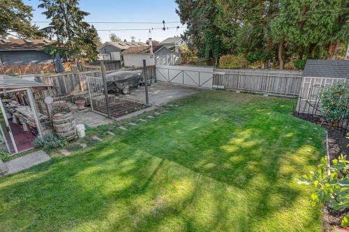 535 Keith Road E, North Vancouver, BC 