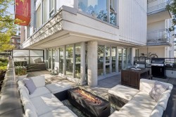 1007-188 Keefer Street  Vancouver, BC V6A 0E3