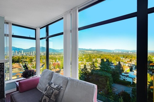 1302-4505 Hazel Street  Burnaby, BC V5H 4T1