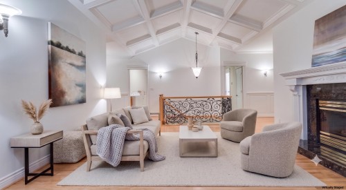 3395 Thompson Crescent, West Vancouver, BC 