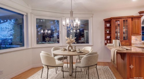 3395 Thompson Crescent, West Vancouver, BC 