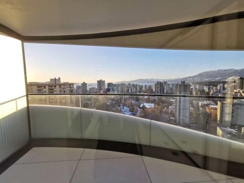 1033 Nelson Street, Vancouver, BC 