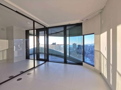 1033 Nelson Street, Vancouver, BC 