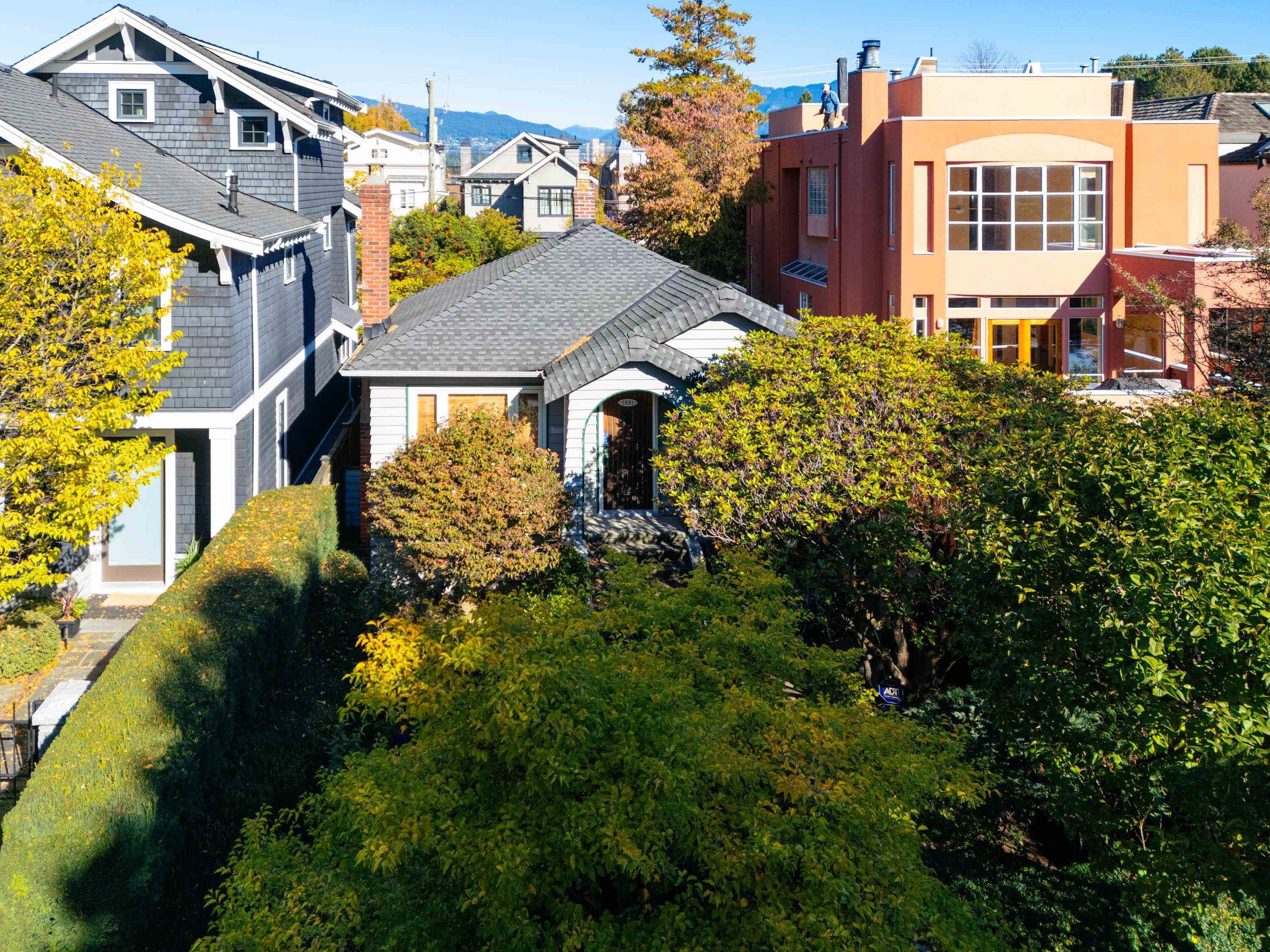 1881 Whyte Avenue, Vancouver, BC