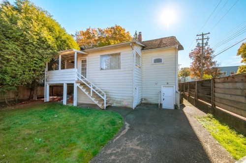 481 21St Avenue W, Vancouver, BC 