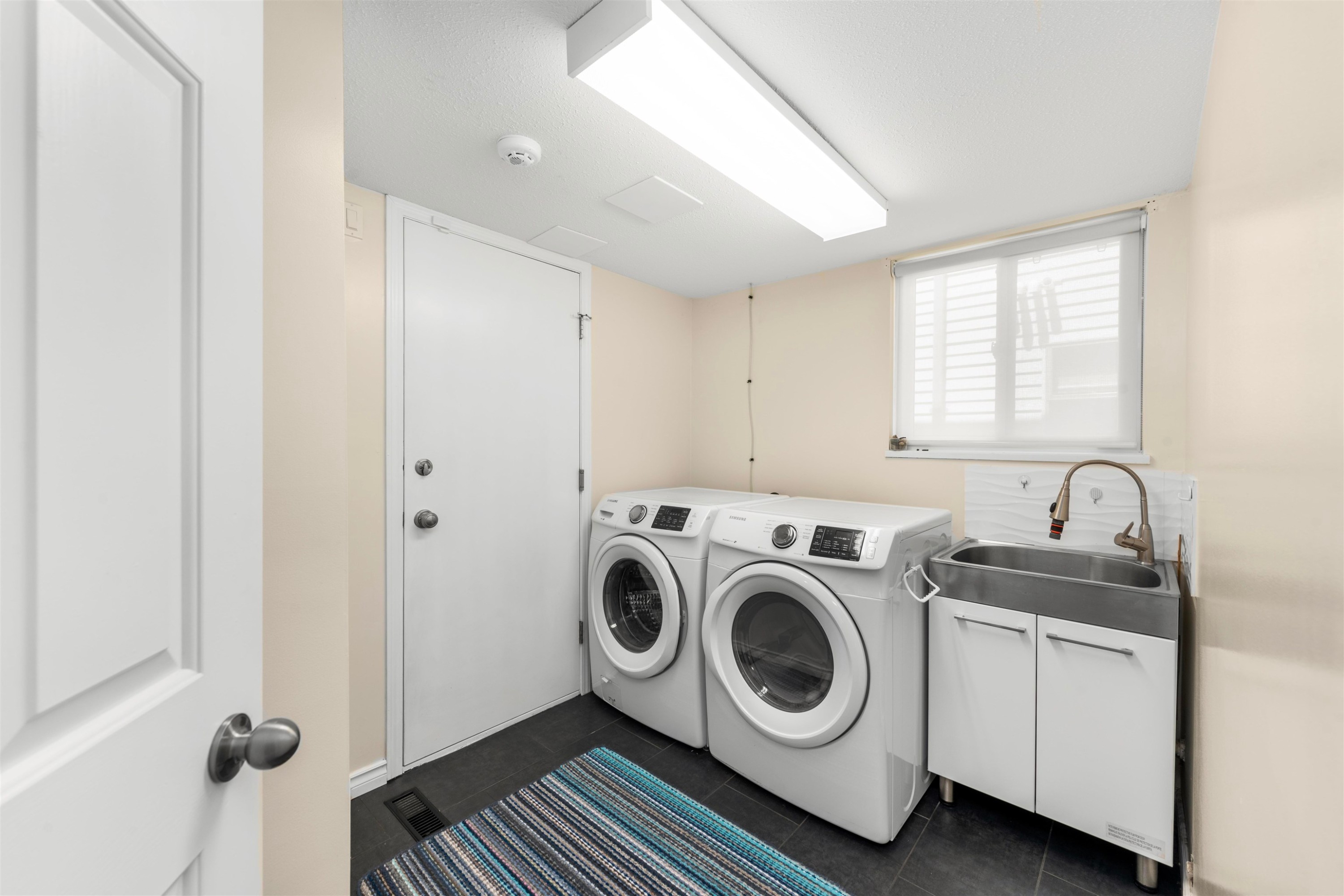 9611 Mcburney Drive, Richmond, BC