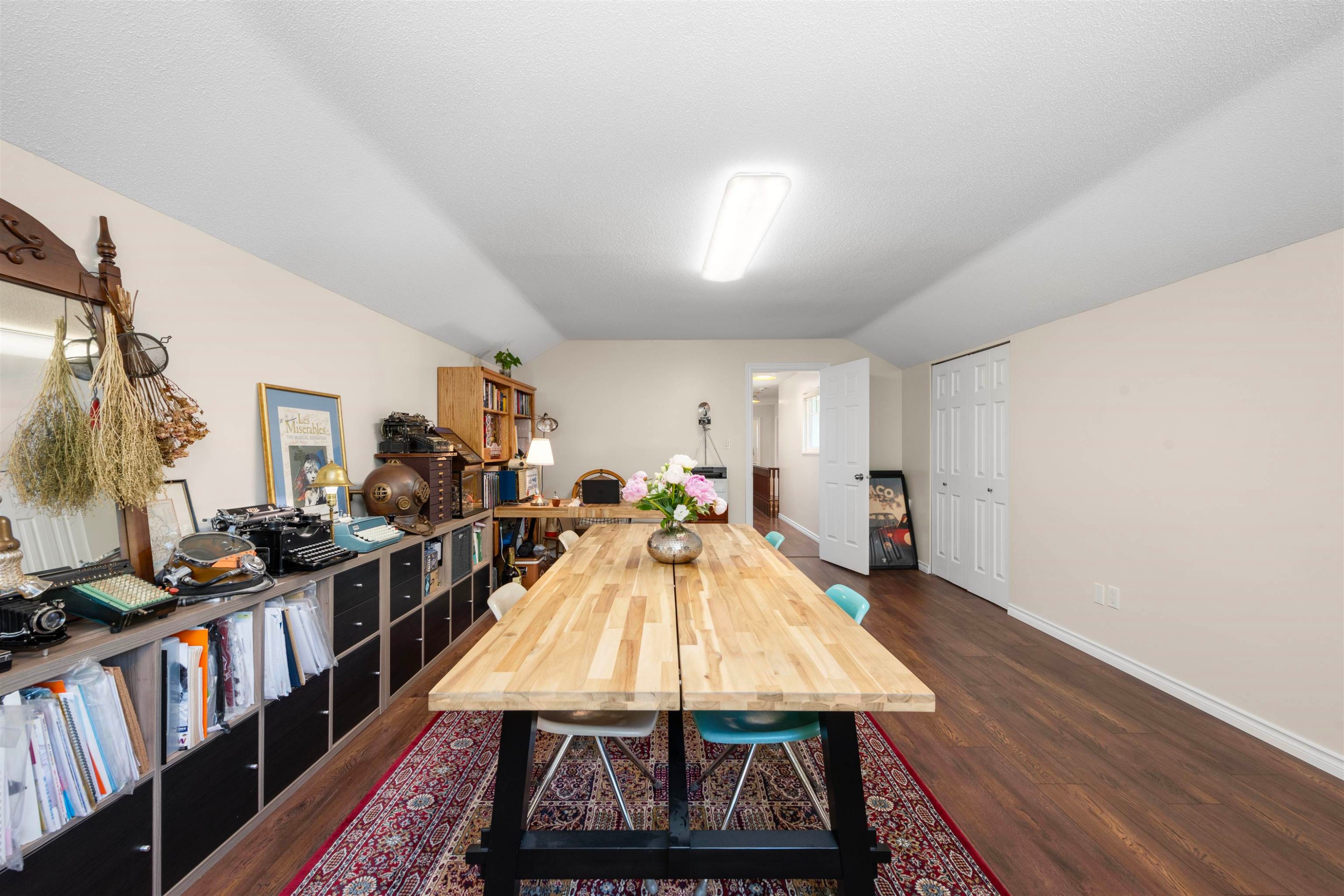 9611 Mcburney Drive, Richmond, BC