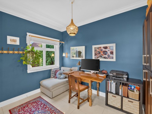 5502 Dundee Street, Vancouver, BC 