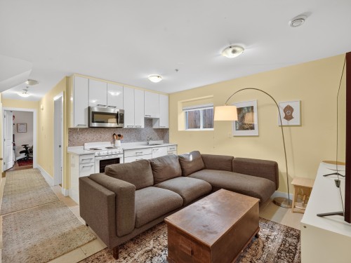5502 Dundee Street, Vancouver, BC 