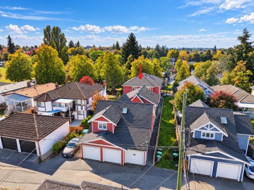5502 Dundee Street, Vancouver, BC 