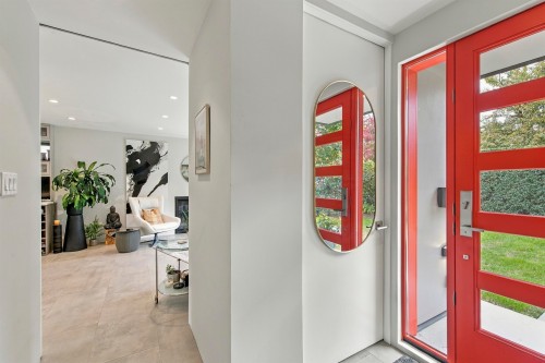 2505 Adanac Street, Vancouver, BC 