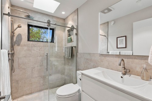 2505 Adanac Street, Vancouver, BC 