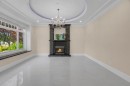 6830 Vivian Street, Vancouver, BC 