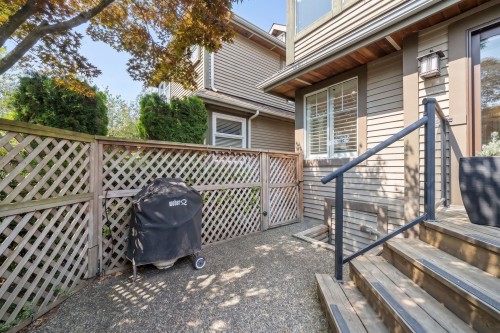 2408 Marine Drive Se, Vancouver, BC 