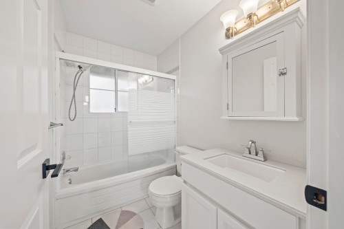 2408 Marine Drive Se, Vancouver, BC 