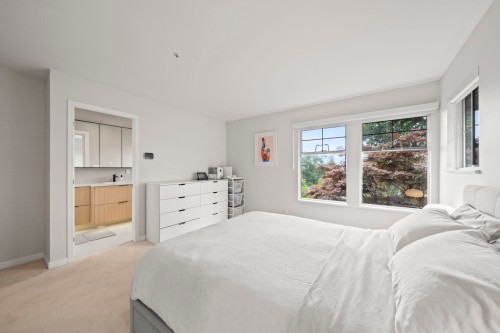 2408 Marine Drive Se, Vancouver, BC 