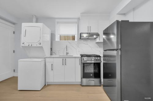 2619 Mcgill Street, Vancouver, BC 