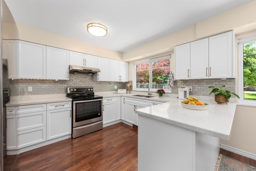 9611 Mcburney Drive, Richmond, BC 