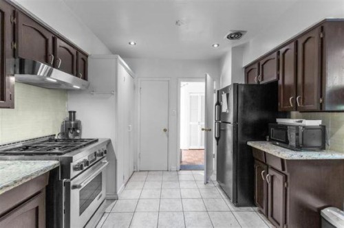410 Hadden Drive, West Vancouver, BC 