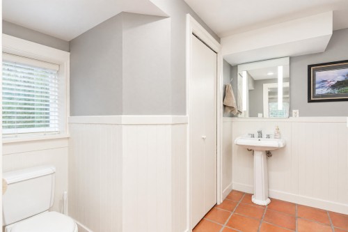 3811 26Th Avenue W, Vancouver, BC 
