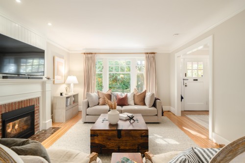 3811 26Th Avenue W, Vancouver, BC 